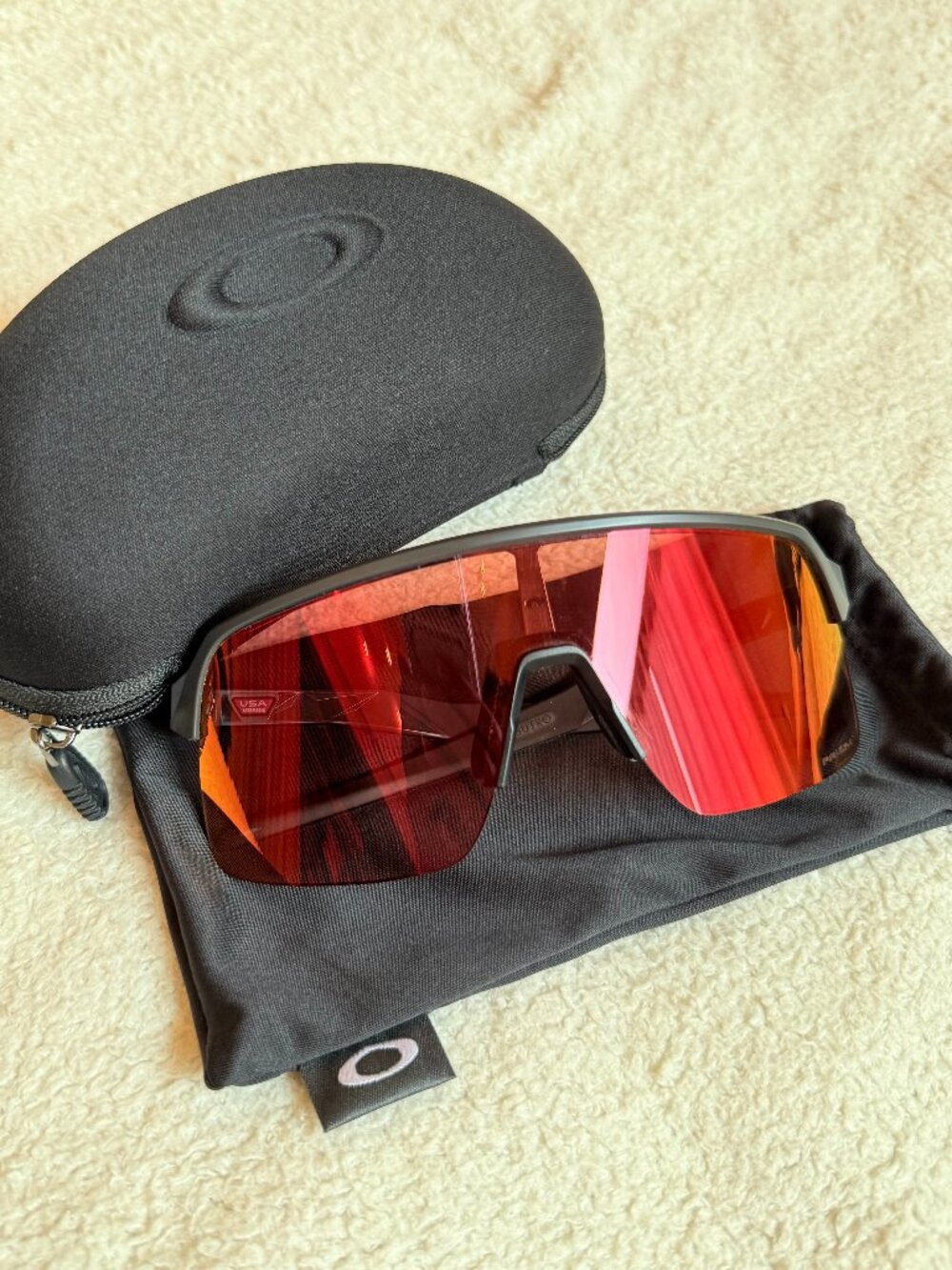 Oakley Sutro Lite Sunglasses (prizm trail torch lenses, matte carbon frame)